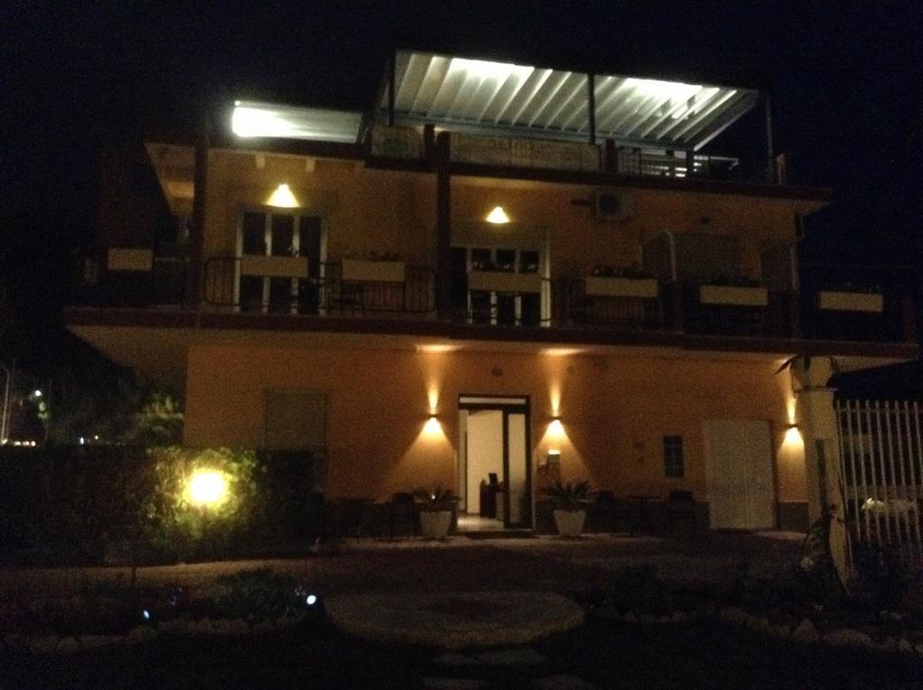 Villa Le Logge Ventimiglia Exterior foto
